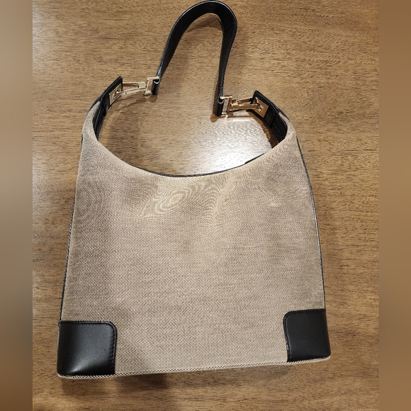 Vintage Gucci Hobo Bag - Picture 5 of 16